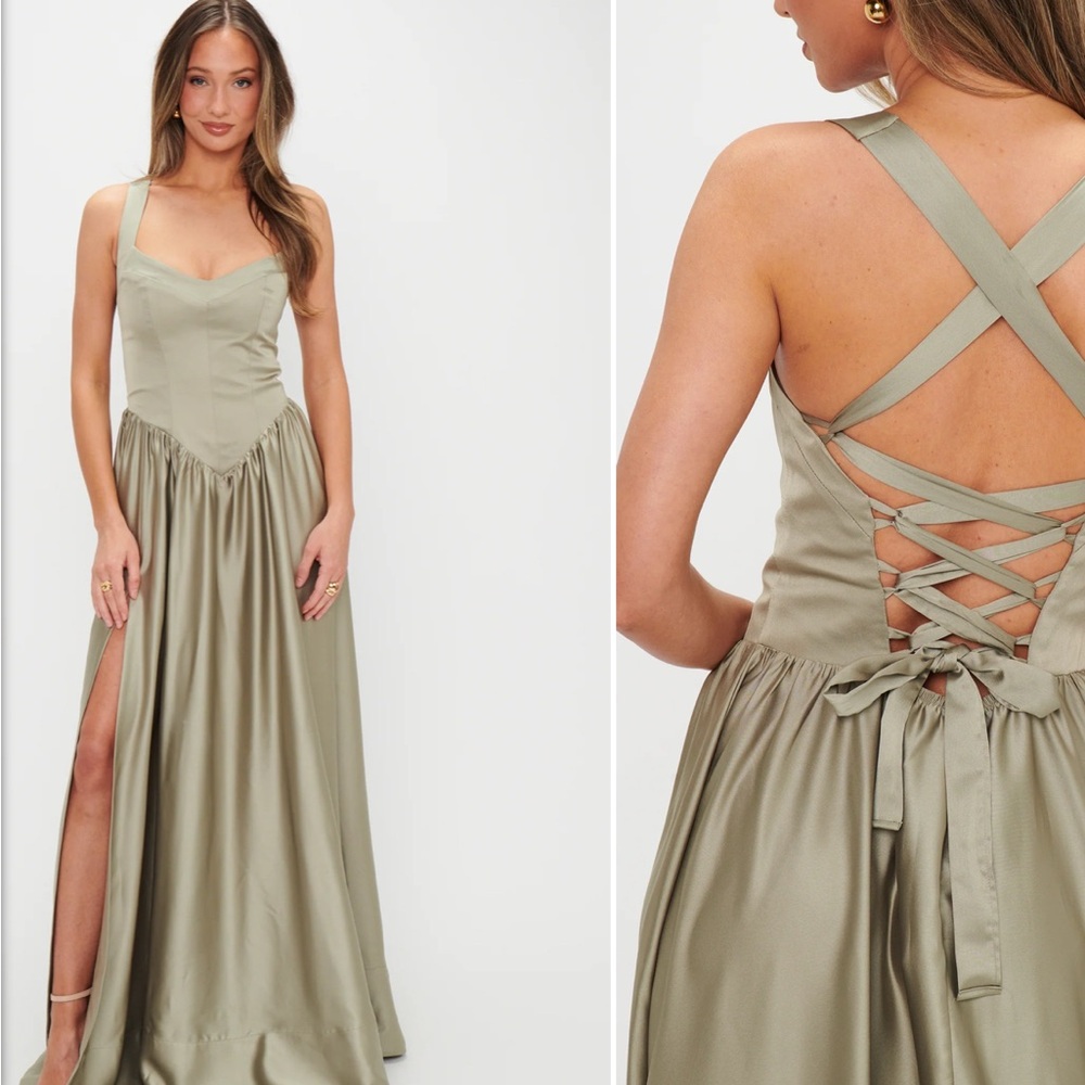 Show Me Your MuMu Sage Green Maxi Gown Sweetheart Neckline